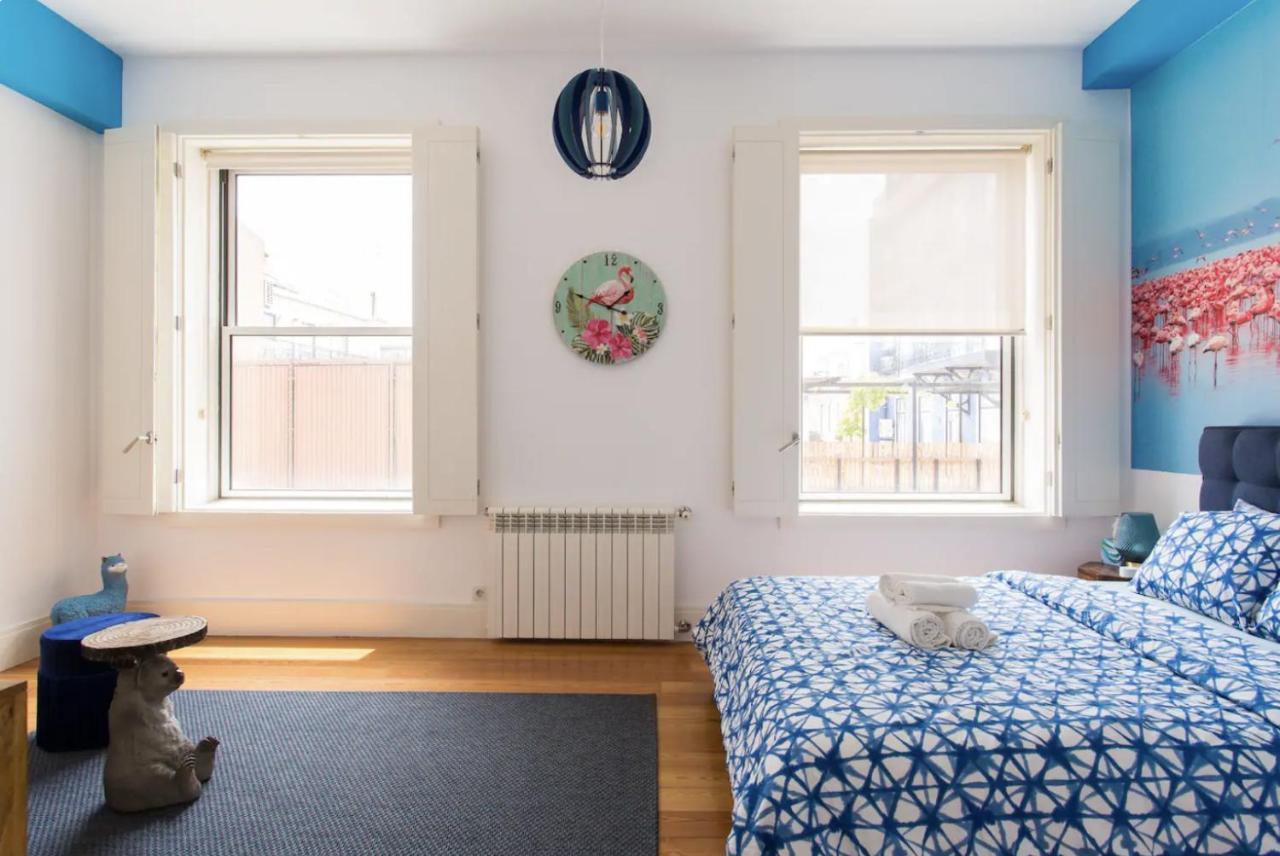 Beautiful 3-Story House In Chiado With A 40M² Private Terrace Appartement Lissabon Buitenkant foto